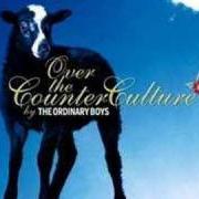 Le texte musical WEEKEND REVOLUTION de THE ORDINARY BOYS est également présent dans l'album Over the counter culture (2004)