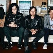 Le texte musical BORED AND RAZED de THE RACONTEURS est également présent dans l'album Help us stranger (2019)