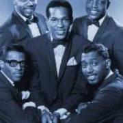 Le texte musical YOU'RE NOT AN ORDINARY GIRL de THE TEMPTATIONS est également présent dans l'album Gettin' ready (1966)