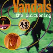 Le texte musical MOVING UP de THE VANDALS est également présent dans l'album The quickening (1996)
