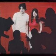 Le texte musical I'M FINDING IT HARDER TO BE A GENTLEMAN de THE WHITE STRIPES est également présent dans l'album White blood cells (2001)