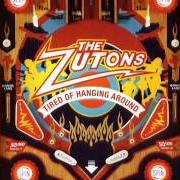 Le texte musical OH STACEY (LOOK WHAT YOU'RE DONE!) de THE ZUTONS est également présent dans l'album Tired of hanging around (2006)