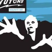 Le texte musical PRESSURE POINT de THE ZUTONS est également présent dans l'album Who killed the zutons? (2004)