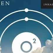 Le texte musical BORN THIS WAY de THOUSAND FOOT KRUTCH est également présent dans l'album Oxygen: inhale (2014)