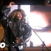 Le texte musical YOU KNOW WHO (IS DOING YOU KNOW WHAT) de TINA TURNER est également présent dans l'album Foreign affair (1989)