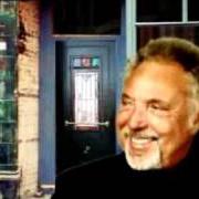 Le texte musical SEX BOMB de TOM JONES est également présent dans l'album Greatest hits rediscovered (uk version) (2010)