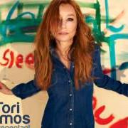 Le texte musical AMERICA de TORI AMOS est également présent dans l'album Unrepentant geraldines (2014)