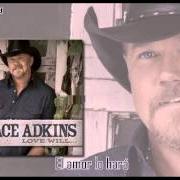 Le texte musical KISS YOU ALL OVER de TRACE ADKINS est également présent dans l'album Love will... (2013)