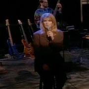 Le texte musical THE SONG REMEMBERS WHEN de TRISHA YEARWOOD est également présent dans l'album Songbook (1997)