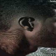 Le texte musical NUMB de USHER est également présent dans l'album Looking 4 myself (2012)