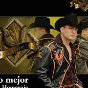 Le texte musical SOY ASÍ de VALENTIN ELIZALDE est également présent dans l'album Lo mejor del homenaje a una vida (2008)