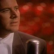 Le texte musical PRETTY WORDS de VINCE GILL est également présent dans l'album I still believe in you (1992)