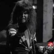 Le texte musical WAR CRY de W.A.S.P. est également présent dans l'album The real me (1989)