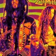 Le texte musical GRINDHOUSE (A GO-GO) de WHITE ZOMBIE est également présent dans l'album La sexorcisto: devil music vol. 1 (1992)