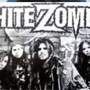 Le texte musical REVENGE de WHITE ZOMBIE est également présent dans l'album Make them die slowly (1989)