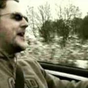 Le texte musical KLATSCH UND TRATSCH de WISE GUYS est également présent dans l'album Radio (2006)