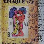 Le texte musical MI DESESPERACIÓN de ATTAQUE 77 est également présent dans l'album Yo te amo (1987)