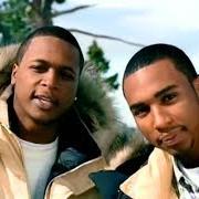 Le texte musical DON'T STOP (YG PARTY) de YOUNG GUNZ est également présent dans l'album Brothers from another (2005)