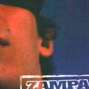 Le texte musical INTRO de ZAMPA est également présent dans l'album Lupo solitario (2004)