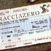 Le texte musical TRENTAMILA de TRACCIA ZERO est également présent dans l'album Tracciazero