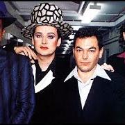 Le texte musical STRANGE VOODOO de CULTURE CLUB est également présent dans l'album Don't mind if i do (1999)