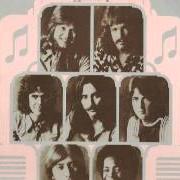 Le texte musical I'LL BE CREEPING de THREE DOG NIGHT est également présent dans l'album Naturally (1970)