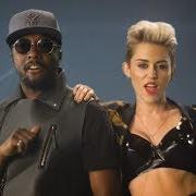 Le texte musical SCREAM AND SHOUT (REMIX) de WILL.I.AM est également présent dans l'album Willpower