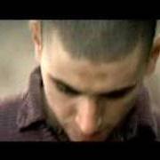 Le texte musical LESS de GUILTY METHOD est également présent dans l'album Touch (2003)