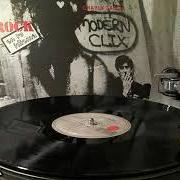 Le texte musical NO ME DEJAN SALIR de CHARLY GARCIA est également présent dans l'album Clics modernos (1983)