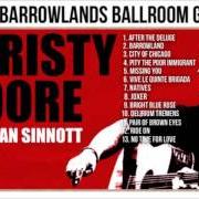 Le texte musical MINDS LOCKED SHUT de CHRISTY MOORE est également présent dans l'album Where i come from (2013)