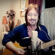 Le texte musical GIVE US A SMILE de CHRIS NORMAN est également présent dans l'album Give us a smile (2020)