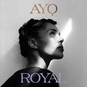 Le texte musical I'M IN LOVE de AYO est également présent dans l'album Royal (2020)