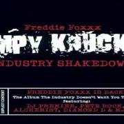 Le texte musical FEEL LIKE I BEEN HERE de BUMPY KNUCKLES est également présent dans l'album Industry shakedown (2000)