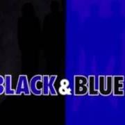 Le texte musical TIME de BACKSTREET BOYS est également présent dans l'album Black & blue (2000)