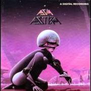 Le texte musical VOICE OF AMERICA de ASIA est également présent dans l'album Astra (1985)