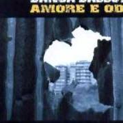Le texte musical LA BANDA DEL CAVO de BANDA BASSOTTI est également présent dans l'album Amore e odio (2005)
