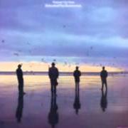 Le texte musical OVER YOU de ECHO AND THE BUNNYMEN est également présent dans l'album Echo & the bunnymen (1987)