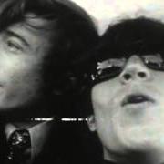 Le texte musical BORN A MAN de BEE GEES est également présent dans l'album Spicks & specks (1966)