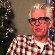 Le texte musical CHRISTMAS AT THE AIRPORT de NICK LOWE est également présent dans l'album Quality street (2013)