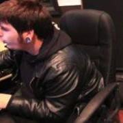 Le texte musical WATCH THE STARS FALL de SEARCH THE CITY est également présent dans l'album Flight (2013)