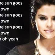 Le texte musical WHEN THE SUN GOES DOWN de SELENA GOMEZ est également présent dans l'album When the sun goes down (2011)