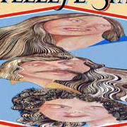 Le texte musical THE WIFE OF USHERS WELL de STEELEYE SPAN est également présent dans l'album All around my hat (1975)