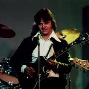 Le texte musical SUGAR BABE de STEVE MILLER BAND (THE) est également présent dans l'album The joker (1973)