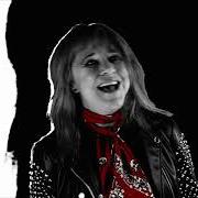 Le texte musical I SOLD MY SOUL de SUZI QUATRO est également présent dans l'album The devil in me (2021)