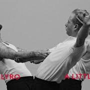 Le texte musical A LITTLE LOVE de BIFFY CLYRO est également présent dans l'album Futique (2025)