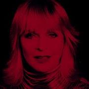 Le texte musical COME de TOYAH est également présent dans l'album In the court of the crimson queen (2019)