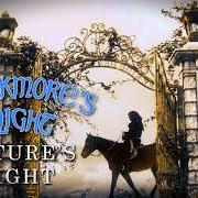 Le texte musical THE TWISTED OAK de BLACKMORE'S NIGHT est également présent dans l'album Nature's light (2021)