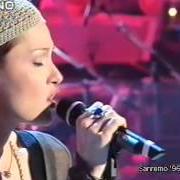 Le texte musical BURQA de PETRA MAGONI est également présent dans l'album Mulini a vento (1997)