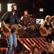 Le texte musical ALL ABOUT TONIGHT de BLAKE SHELTON est également présent dans l'album All about tonight