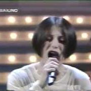 Le texte musical E' CON TE de VALERIA VISCONTI est également présent dans l'album Sanremo